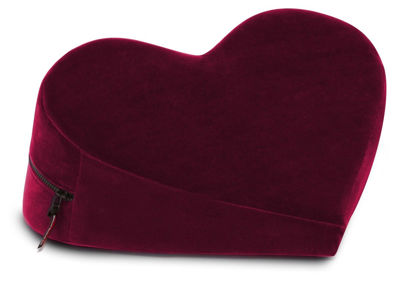 Liberator Retail Heart Wedge Подушка для любви малая в виде сердца,  рубиновый вельвет