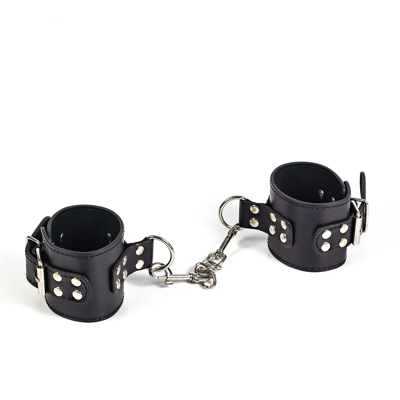 Классические наручники TABOO черные